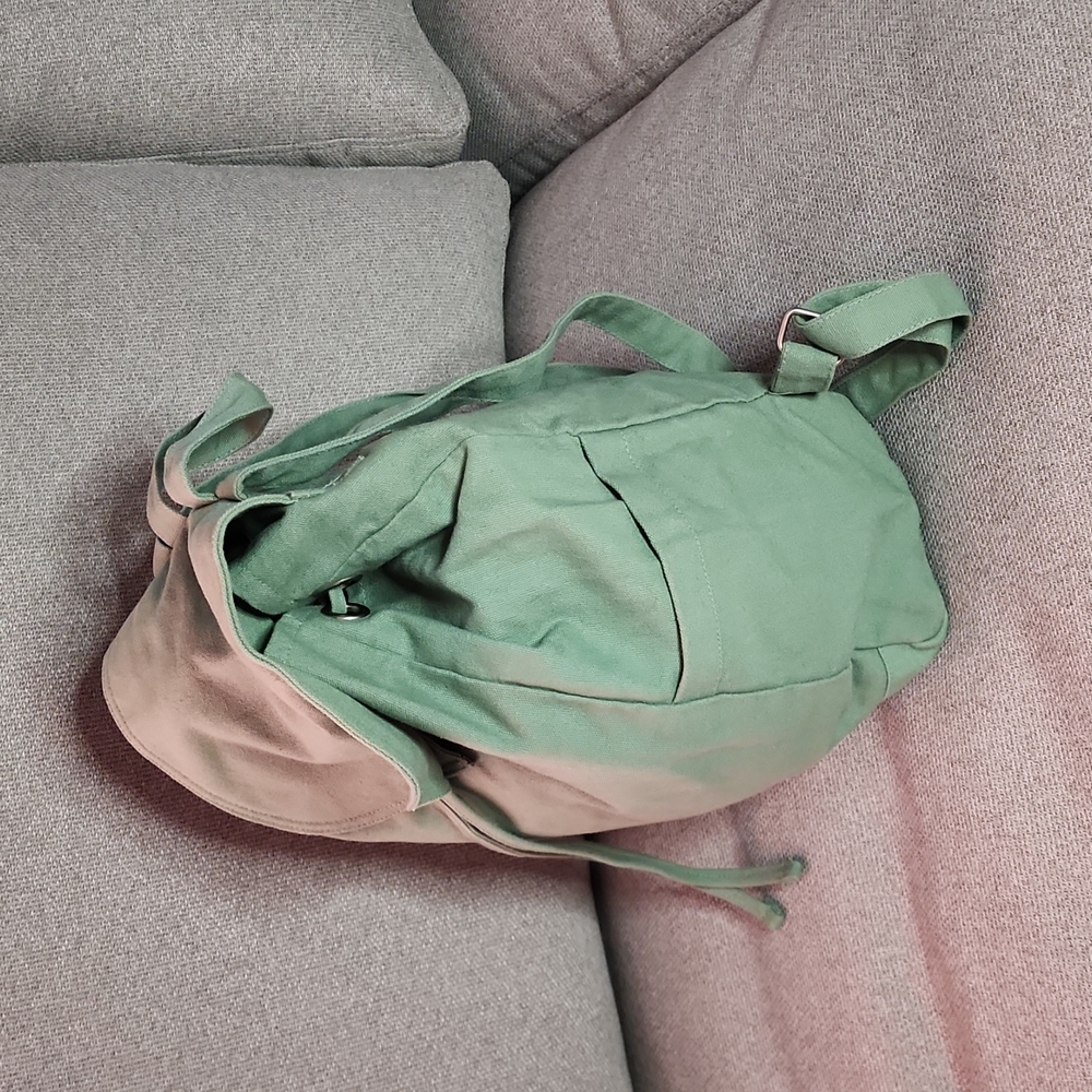 Palm And Perkins Canvas Small Backpack Gem